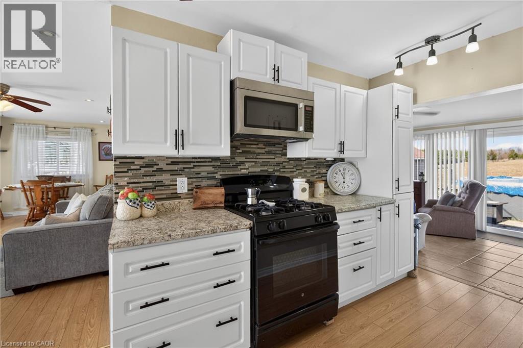 87 Lakeshore Road, Haldimand, Ontario  N0A 1P0 - Photo 9 - 40809727
