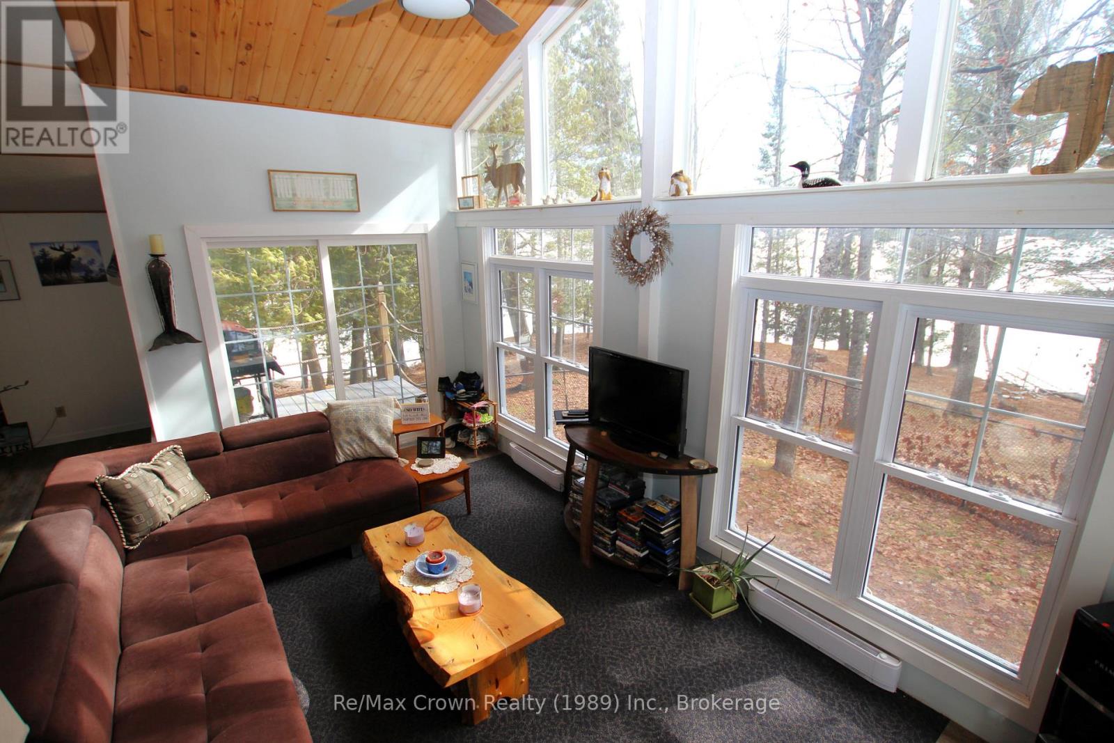 935 Limberlost Point Road, Parry Sound Remote Area, Ontario  P0H 2R0 - Photo 21 - X12867182