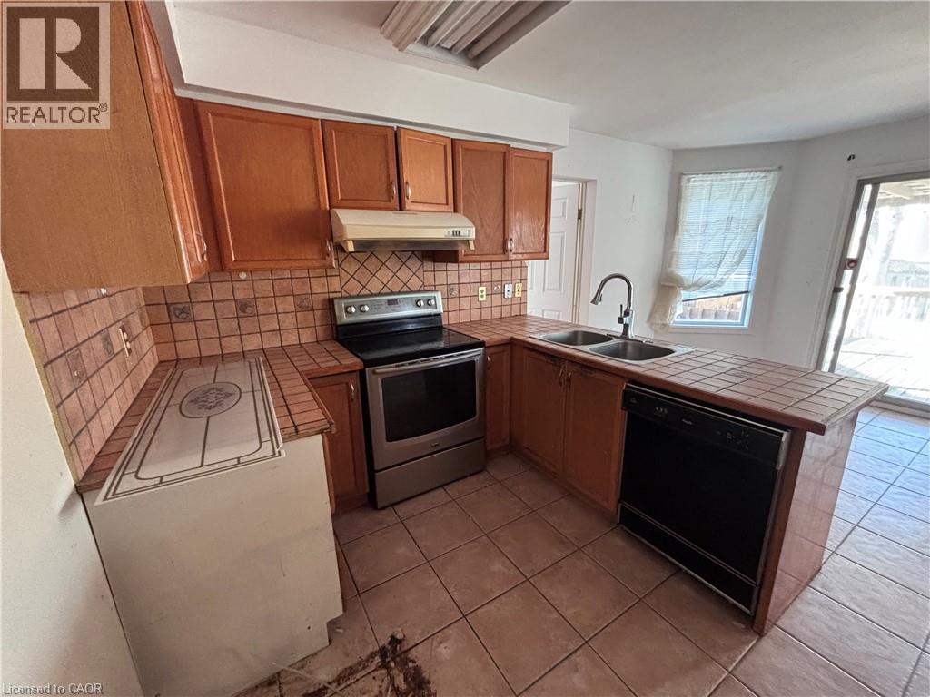 15 Strada Boulevard, St. Catharines, Ontario  L2S 3L6 - Photo 9 - 40811138