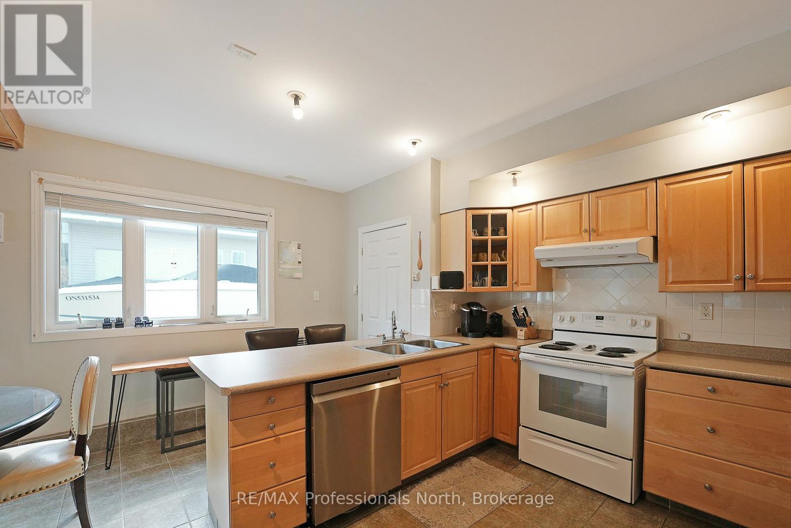 1008 Cherokee Trail, Algonquin Highlands, Ontario  K0M 1J1 - Photo 12 - X12868674