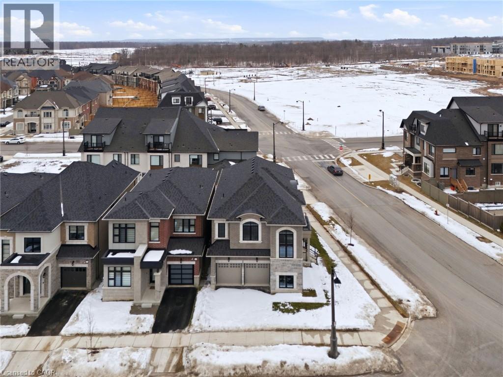 132 Settlers Road E, Oakville, Ontario  L6H 0Y3 - Photo 30 - 40808337