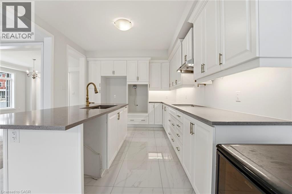 132 Settlers Road E, Oakville, Ontario  L6H 0Y3 - Photo 8 - 40808337