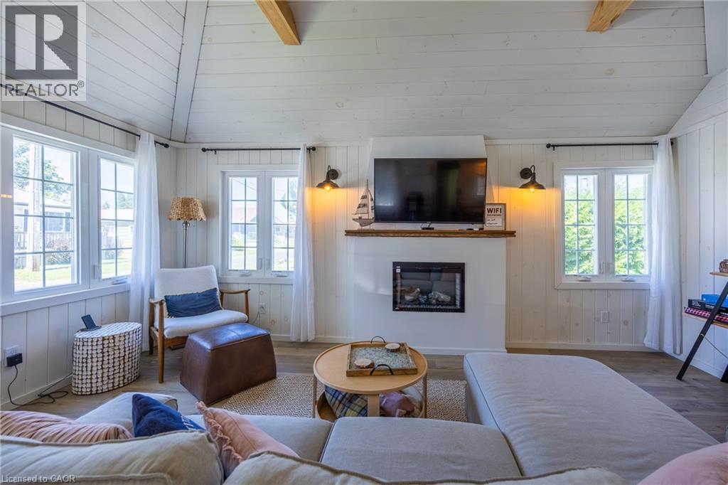 11 Bass Lane, Long Point, Ontario  N0E 1M0 - Photo 2 - 40811002