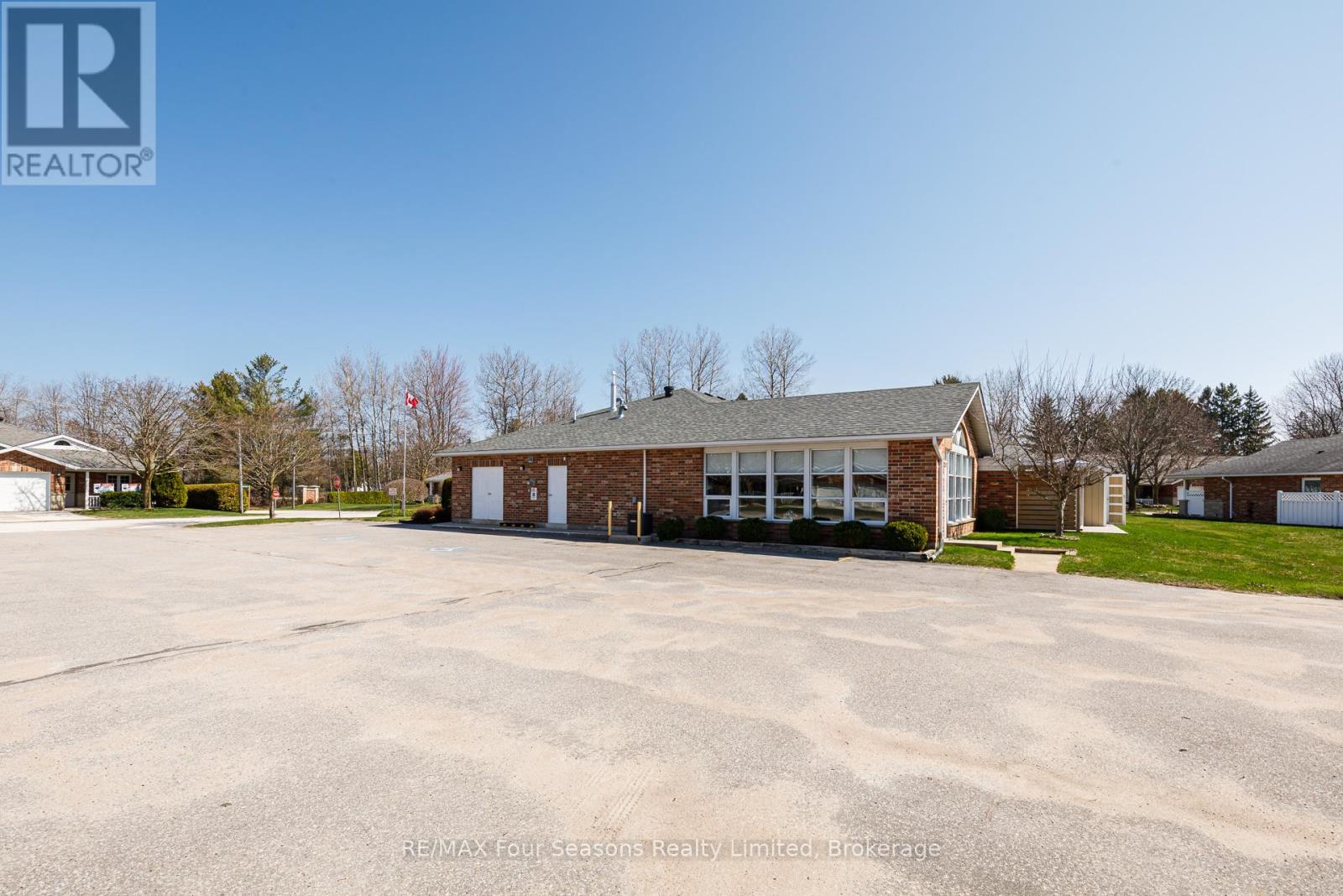 8 - 275 Huron Street, Clearview, Ontario  L0M 1S0 - Photo 41 - S12870374