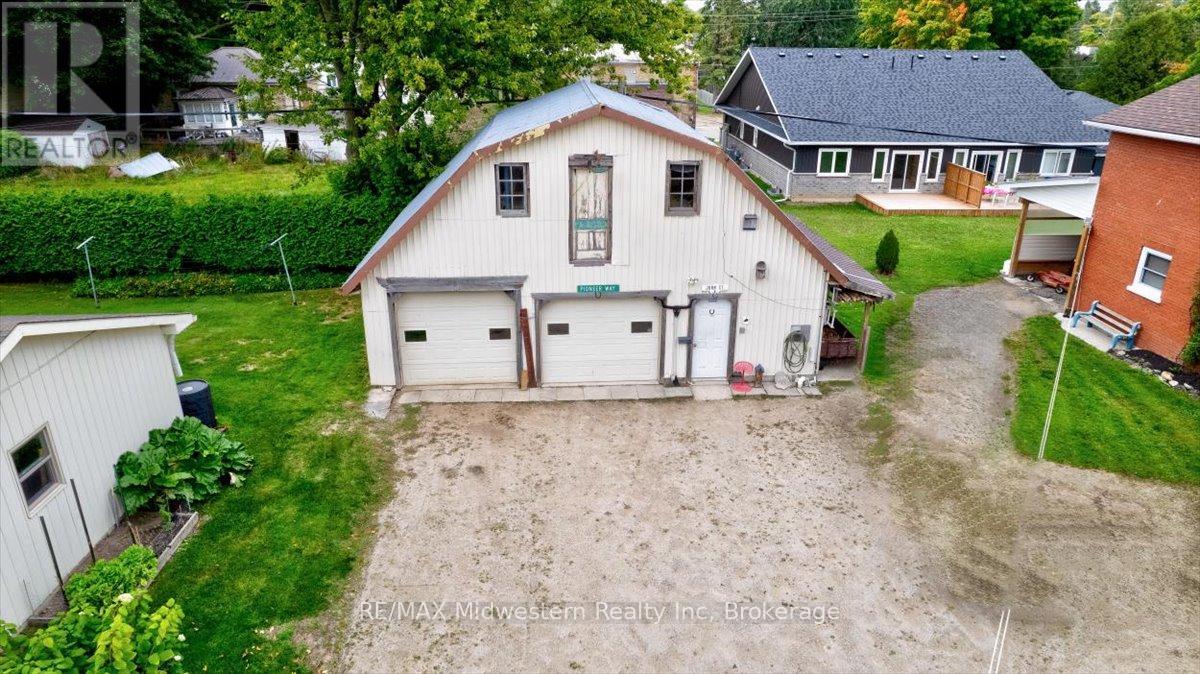 163 John Street S, Minto, Ontario  N0G 1Z0 - Photo 3 - X12871084