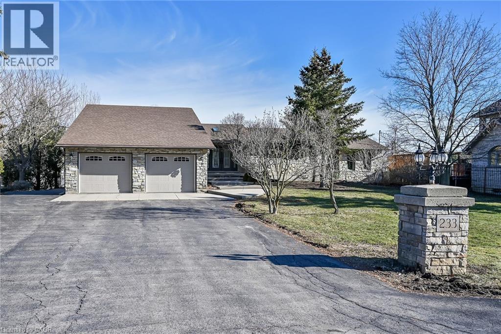 233 Green Mountain Road E, Stoney Creek, Ontario  L8J 2Z5 - Photo 3 - 40811506