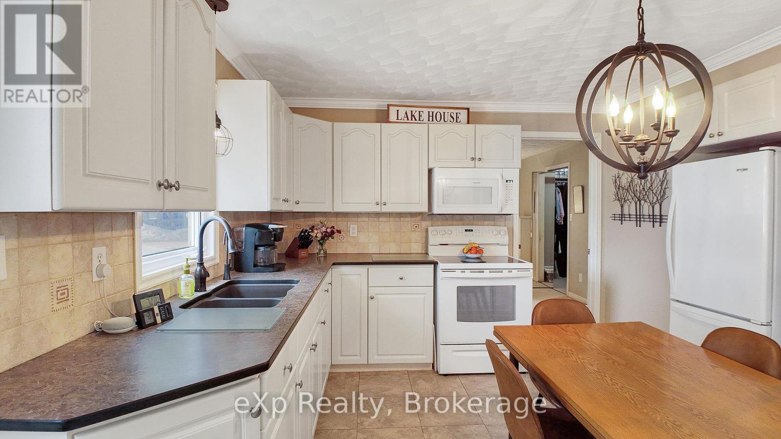 129 Lake Rosalind Road 1, Brockton, Ontario  N4N 3B9 - Photo 10 - X12872650