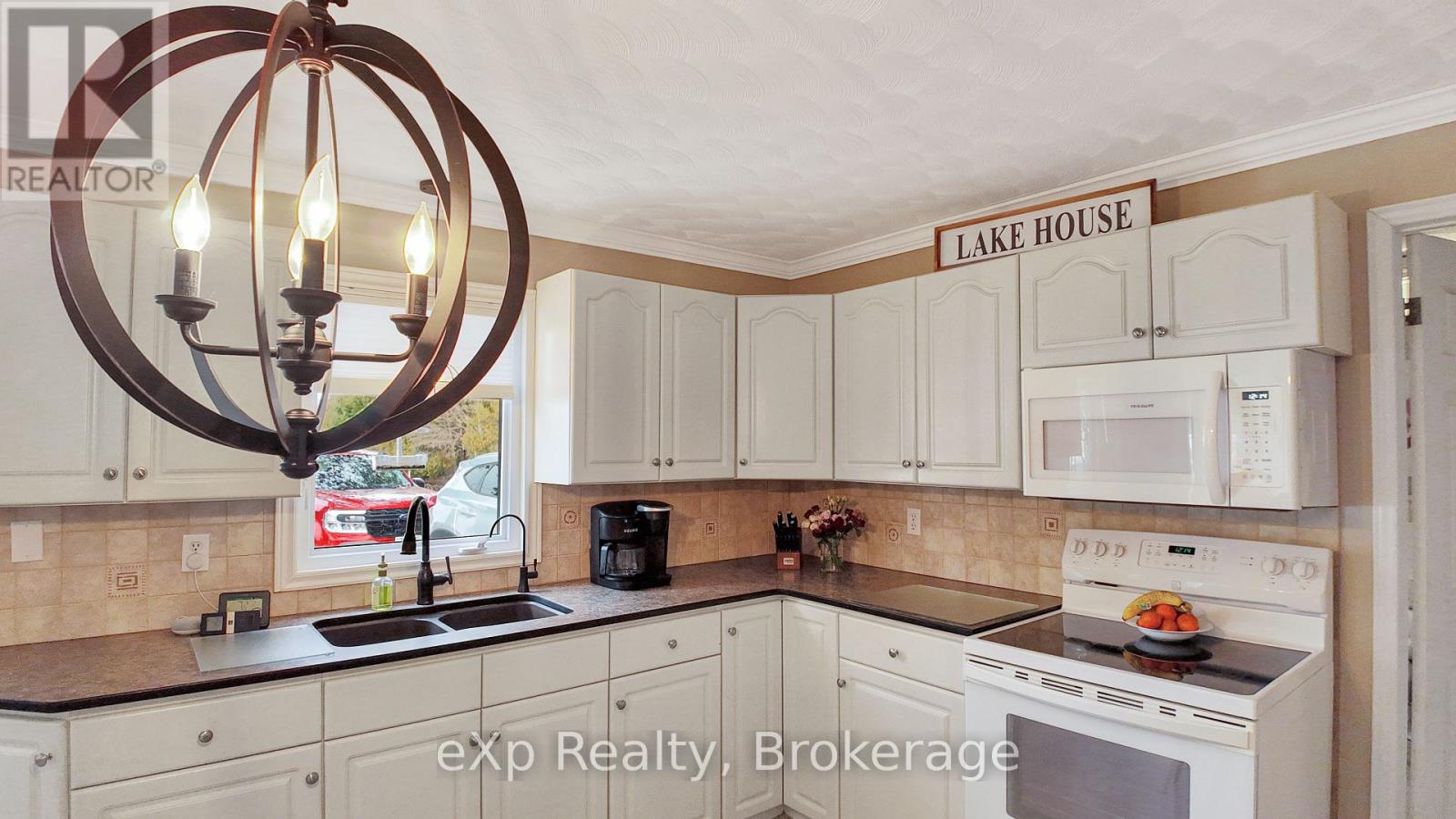 129 Lake Rosalind Road 1, Brockton, Ontario  N4N 3B9 - Photo 8 - X12872650