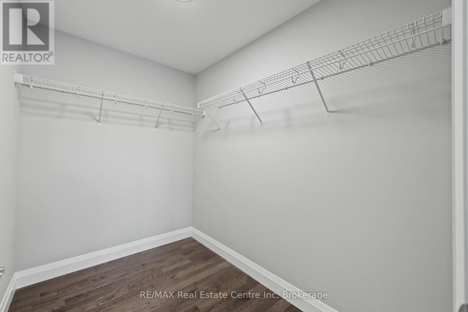 206 Bridge Crescent, Minto, Ontario  N0G 2P0 - Photo 7 - X12872682