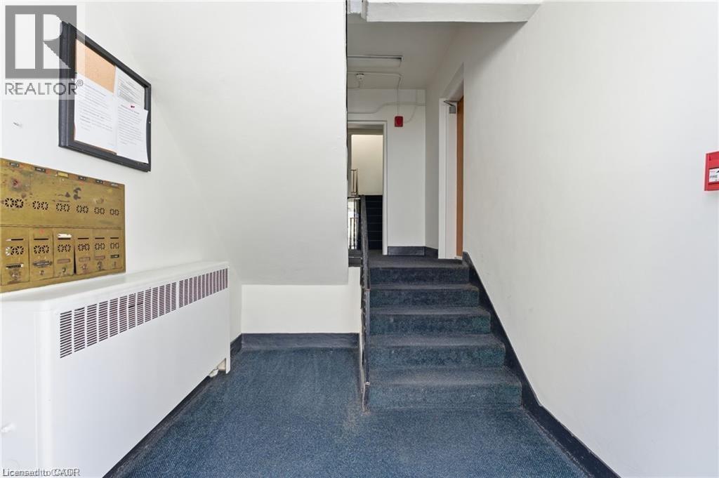 1759 King Street E Unit# 33, Hamilton, Ontario  L8K 1V6 - Photo 13 - 40811588