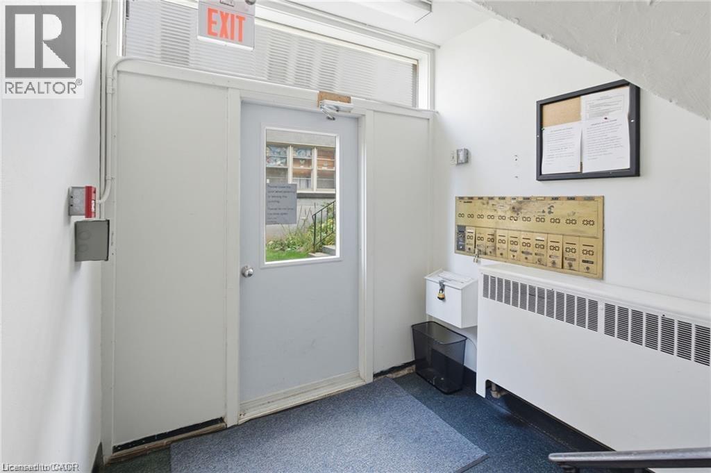 1759 King Street E Unit# 33, Hamilton, Ontario  L8K 1V6 - Photo 14 - 40811588