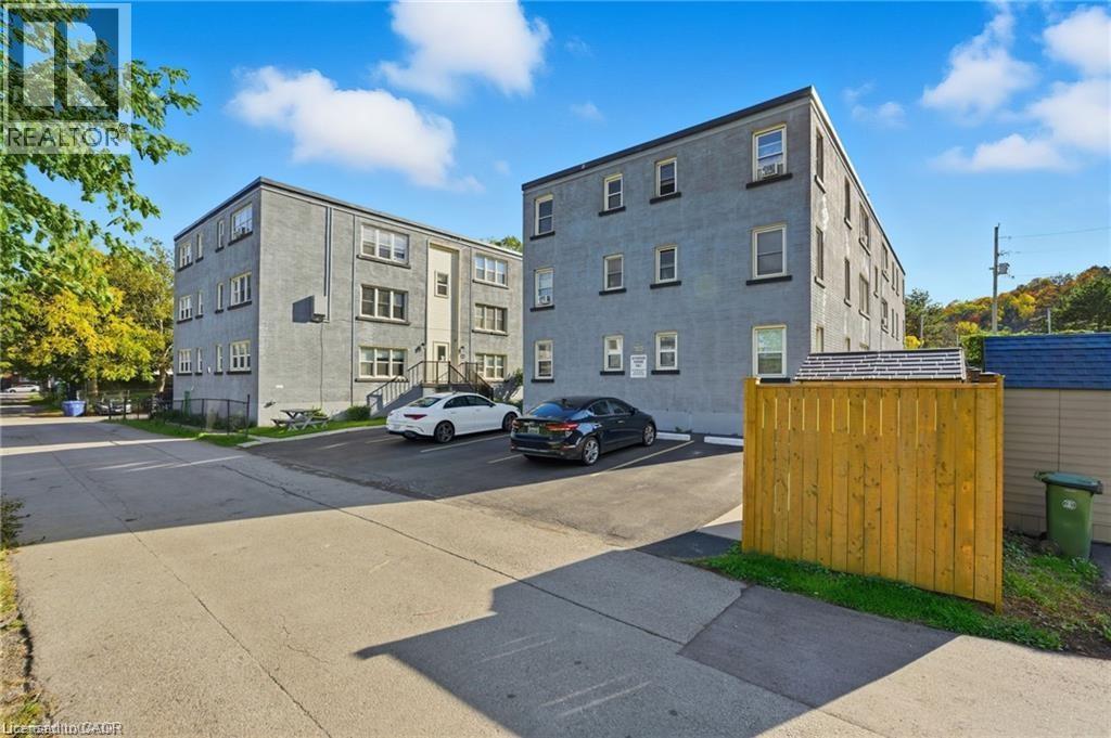 1759 King Street E Unit# 33, Hamilton, Ontario  L8K 1V6 - Photo 2 - 40811588