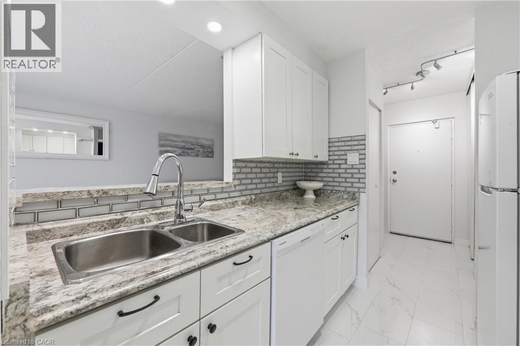 75 Silvercreek Parkway N Unit# 308, Guelph, Ontario  N1H 7R9 - Photo 14 - 40811469