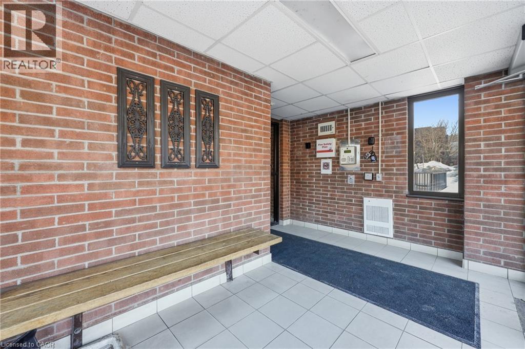 75 Silvercreek Parkway N Unit# 308, Guelph, Ontario  N1H 7R9 - Photo 24 - 40811469