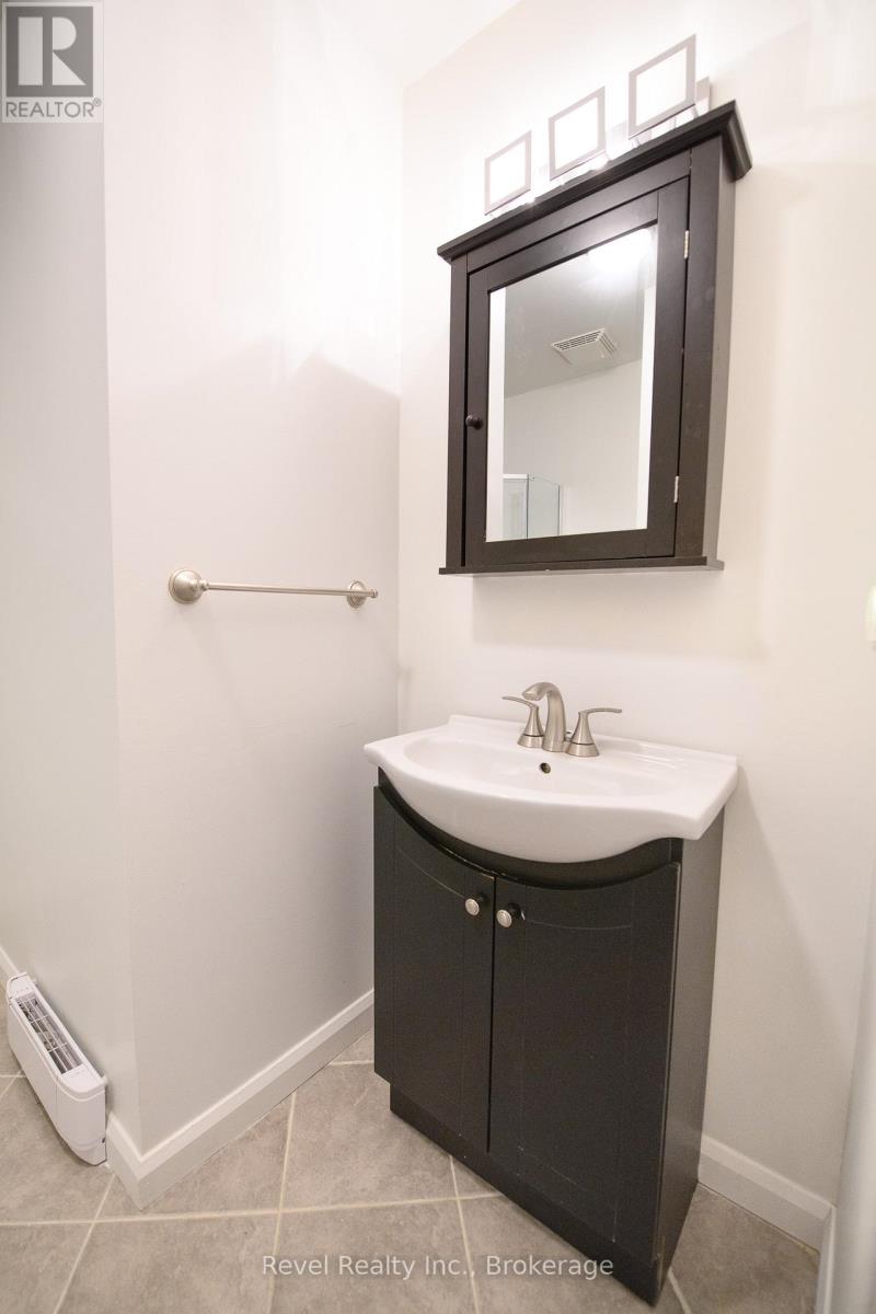 227 - 17 Harbour Street W, Collingwood, Ontario  L9Y 5B4 - Photo 18 - S12873986