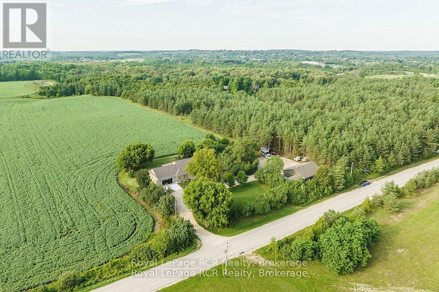 302769 Douglas Street, West Grey, Ontario  N0G 1R0 - Photo 15 - X12874442