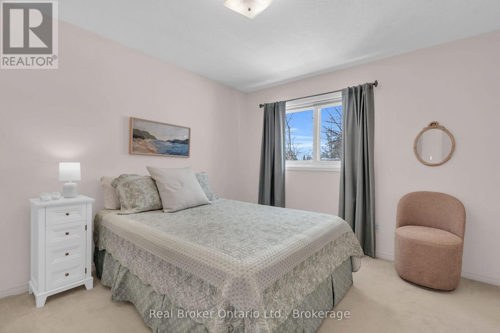 50 South Drive, Kitchener, Ontario  N2M 4B5 - Photo 12 - X12874508
