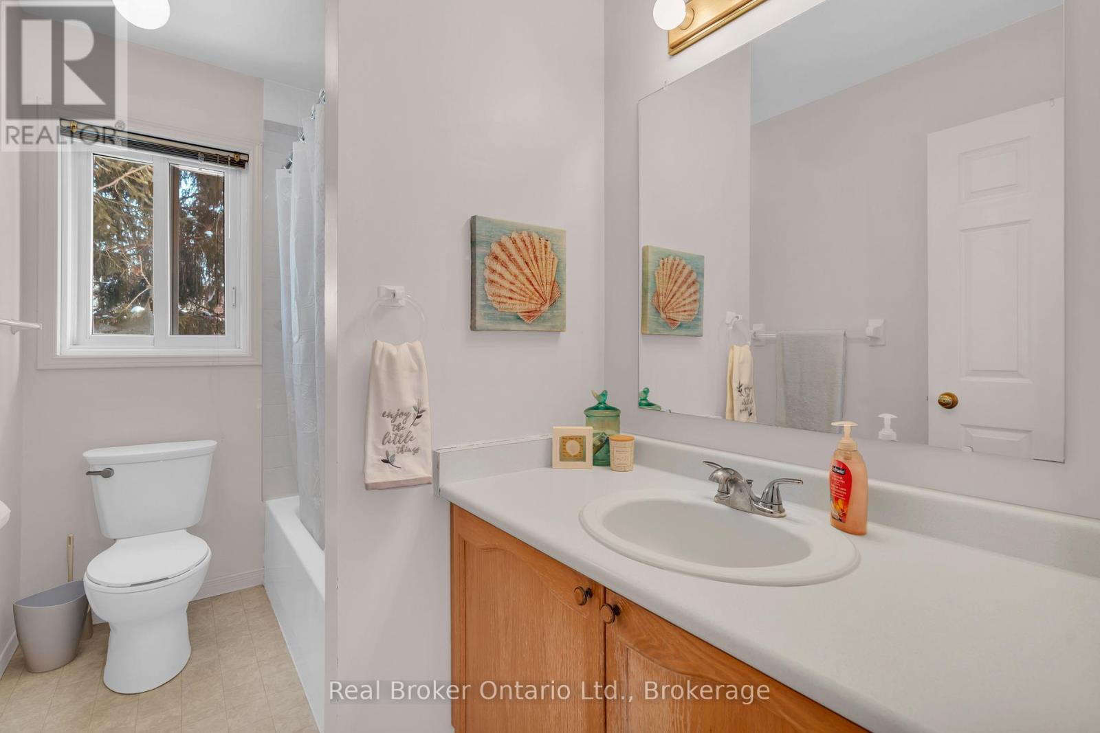 50 South Drive, Kitchener, Ontario  N2M 4B5 - Photo 14 - X12874508