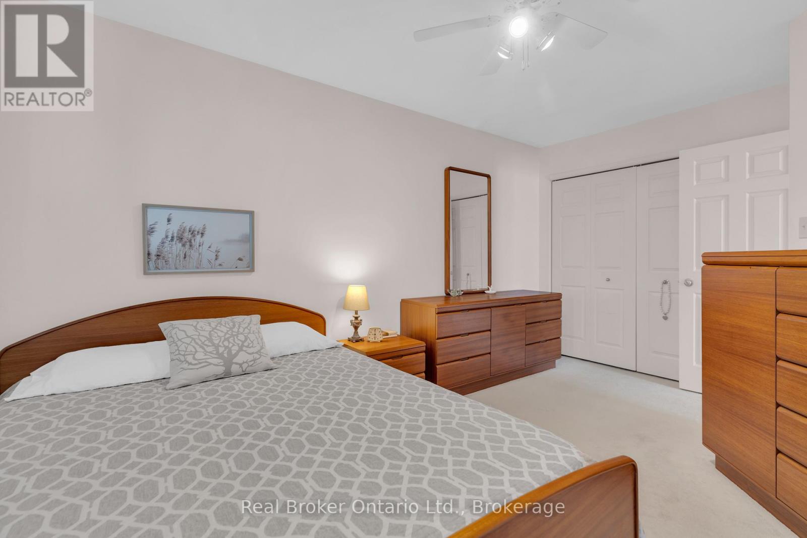 50 South Drive, Kitchener, Ontario  N2M 4B5 - Photo 16 - X12874508