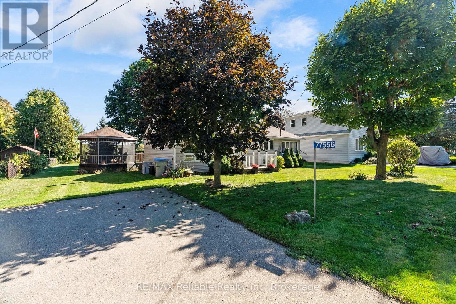 77556 Melena Drive, Bluewater, Ontario  N0M 1G0 - Photo 2 - X12874882