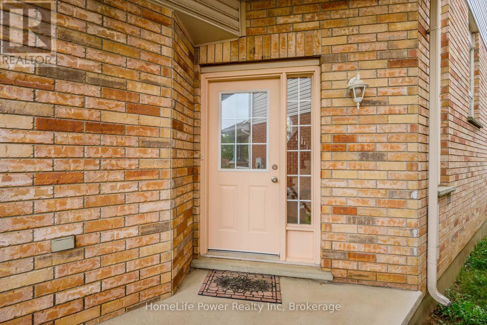 4 Darling Crescent, Guelph, Ontario  N1L 1P9 - Photo 3 - X12875816