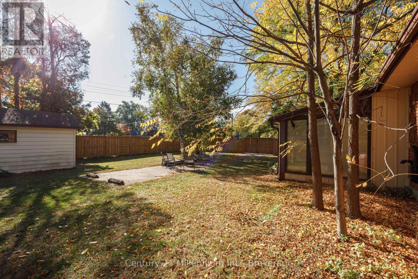 213 Jane Street, Clearview, Ontario  L0M 1S0 - Photo 39 - S12877204