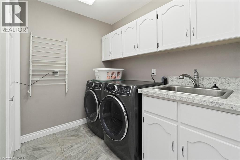 18 Stonegate Drive, Hamilton, Ontario  L9G 3R7 - Photo 25 - 40811697