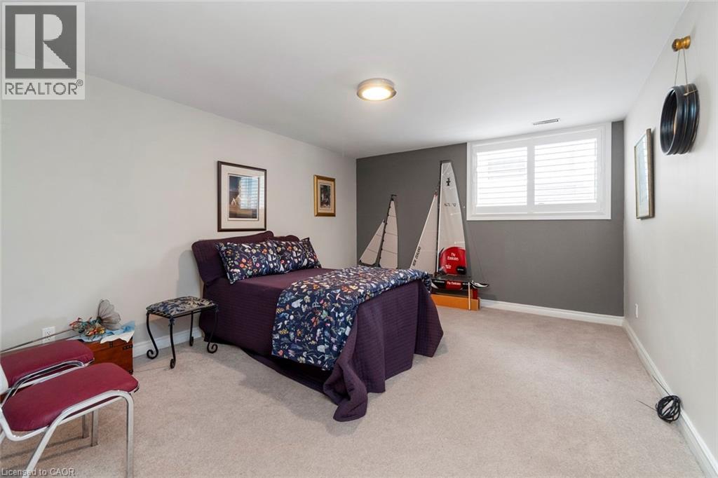 18 Stonegate Drive, Hamilton, Ontario  L9G 3R7 - Photo 42 - 40811697