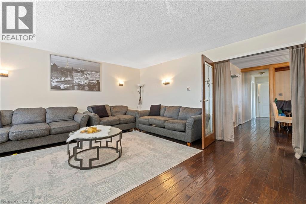 490 Queen Victoria Drive, Hamilton, Ontario  L8W 1G9 - Photo 5 - 40811854