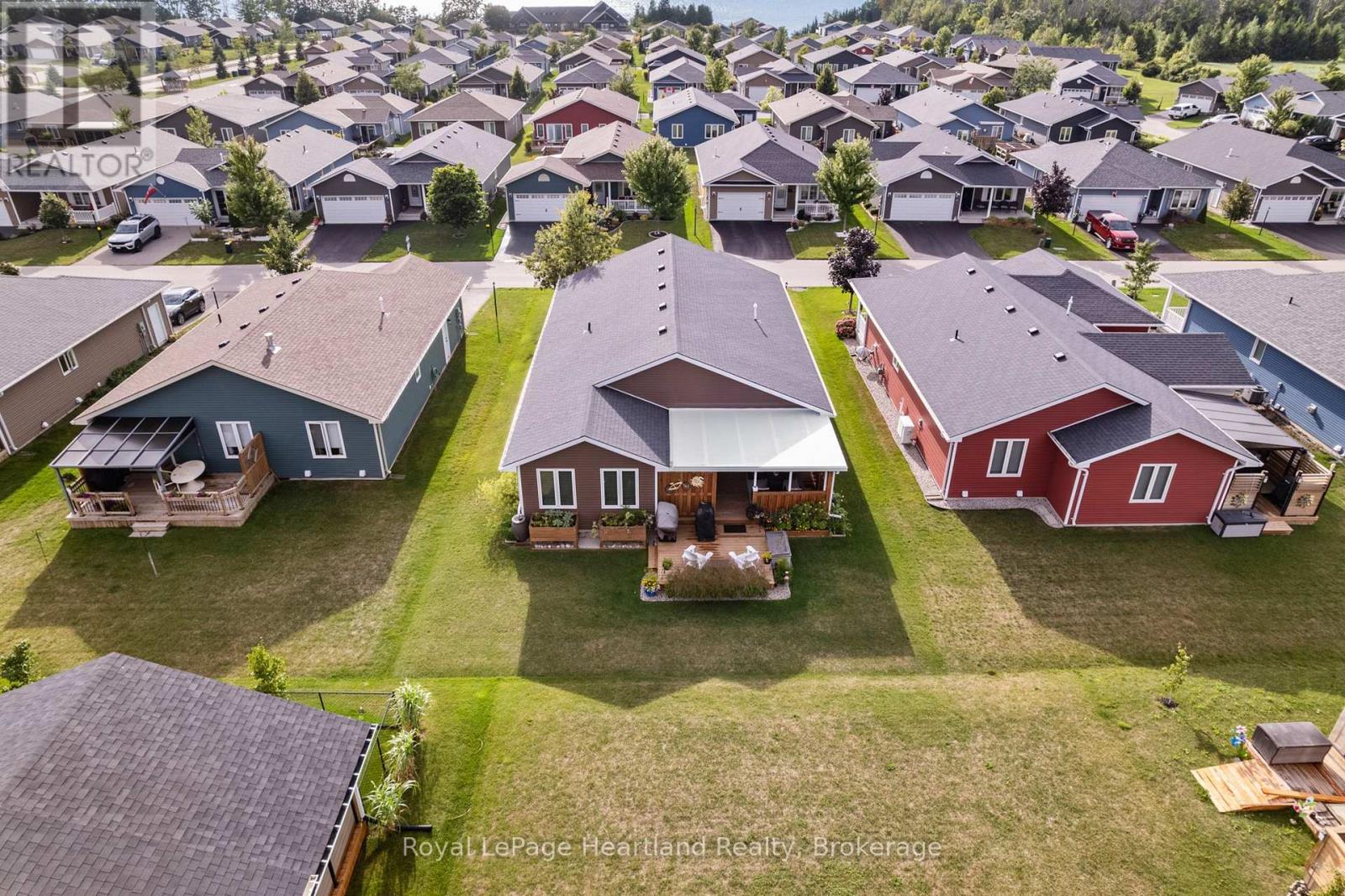 8 Windward Way N, Ashfield-Colborne-Wawanosh, Ontario  N7A 0B2 - Photo 33 - X12878232