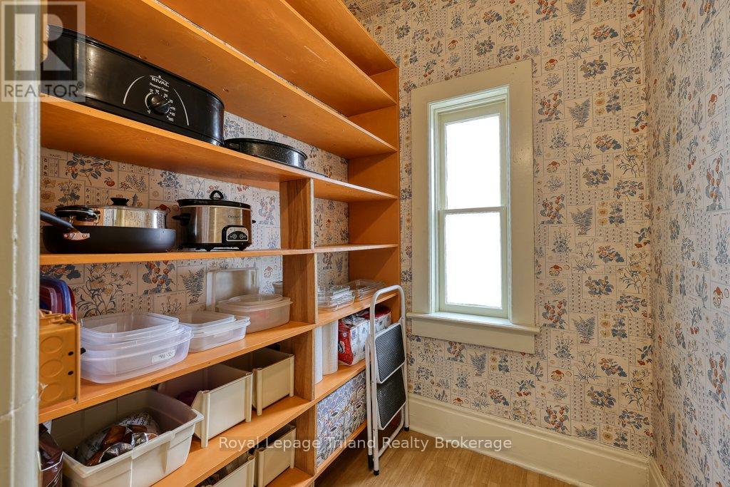 94 Rolph Street, Tillsonburg, Ontario  N4G 3Y4 - Photo 24 - X12879076