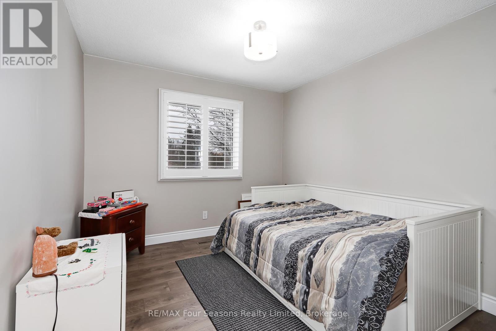 218 Datas Drive, Clearview, Ontario  L0M 1S0 - Photo 25 - S12879146