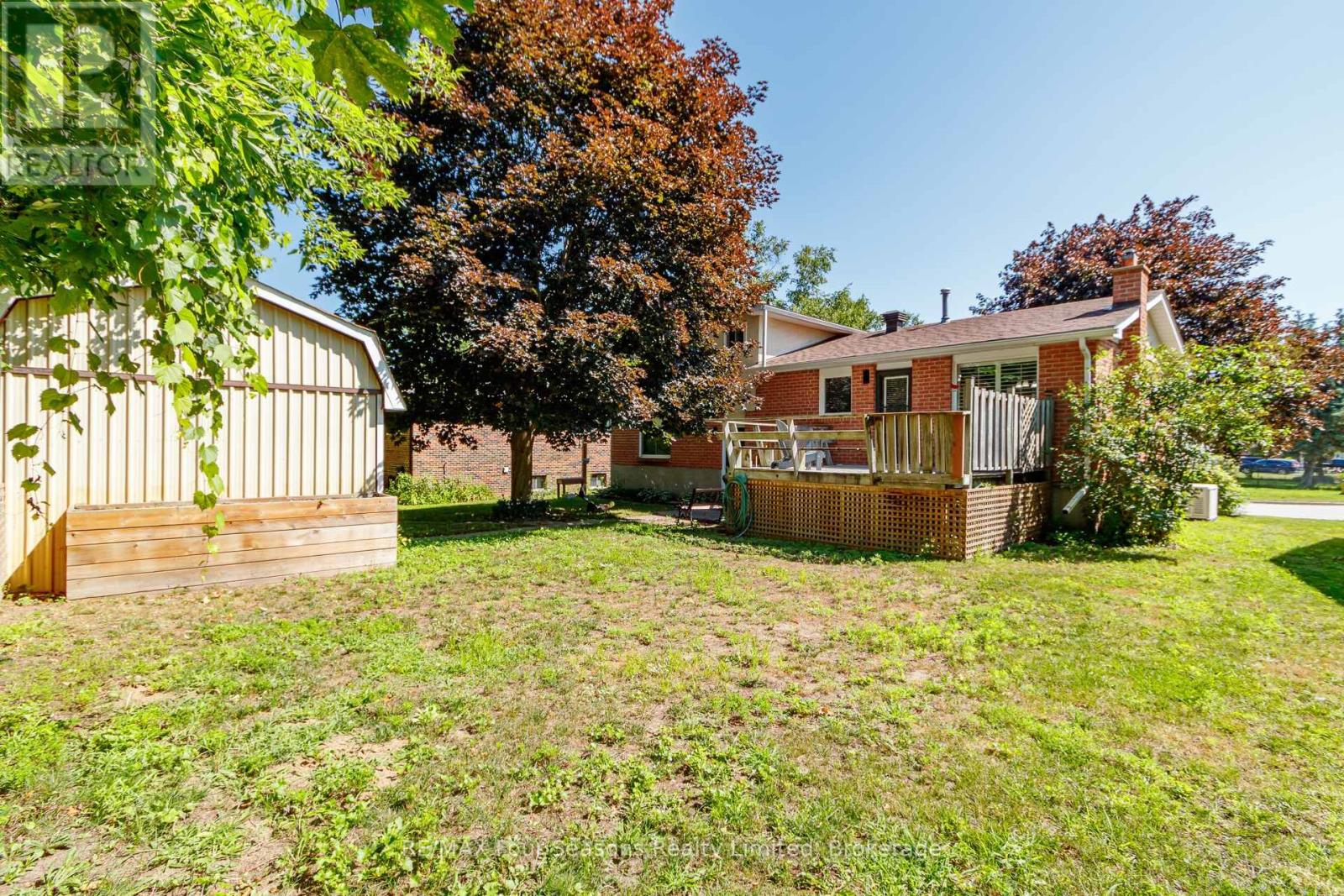 218 Datas Drive, Clearview, Ontario  L0M 1S0 - Photo 42 - S12879146