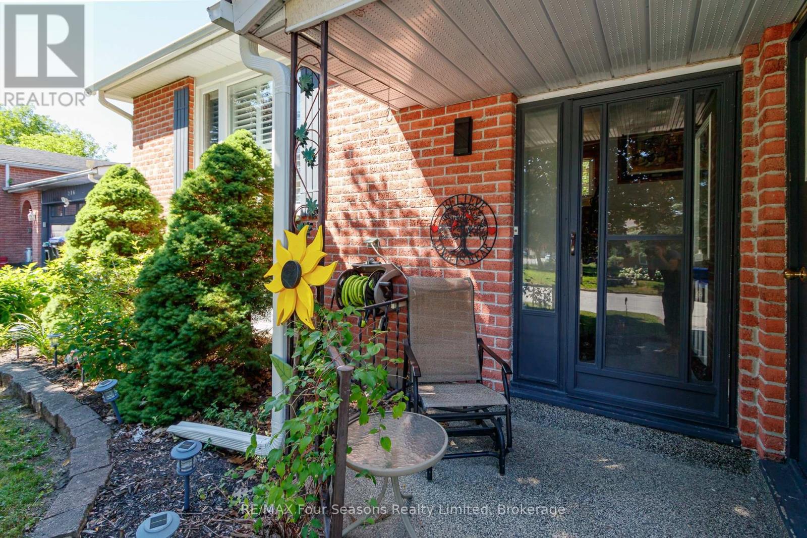 218 Datas Drive, Clearview, Ontario  L0M 1S0 - Photo 5 - S12879146