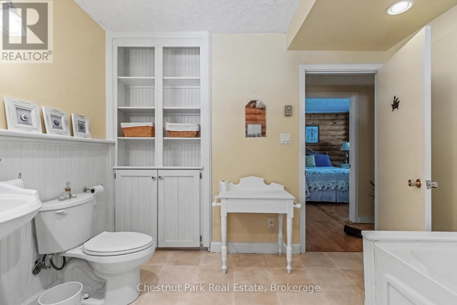 36 William Street, Northern Bruce Peninsula, Ontario  N0H 1W0 - Photo 29 - X12879440