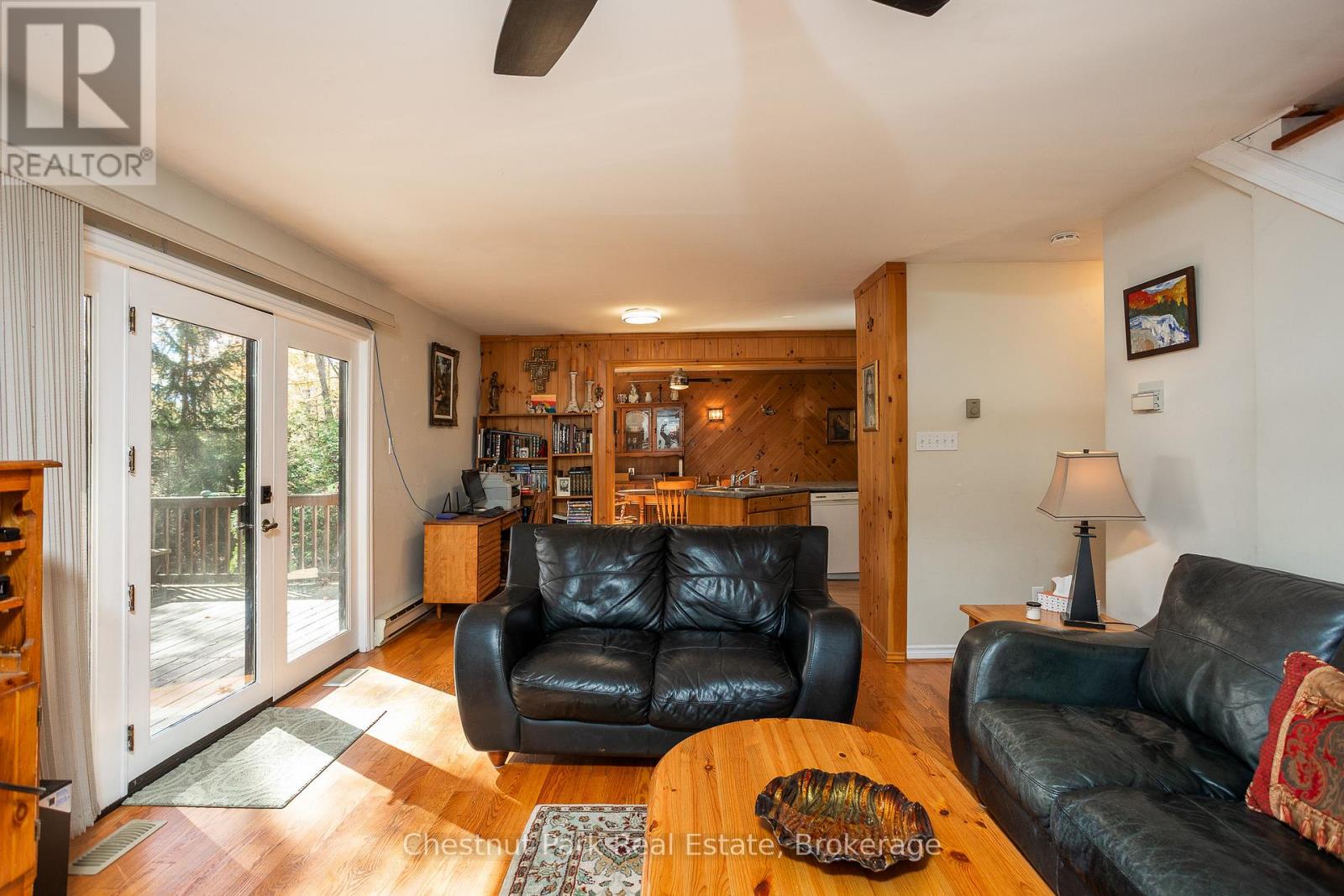 305 Barney's Boulevard, Northern Bruce Peninsula, Ontario  N0H 1Z0 - Photo 13 - X12879580
