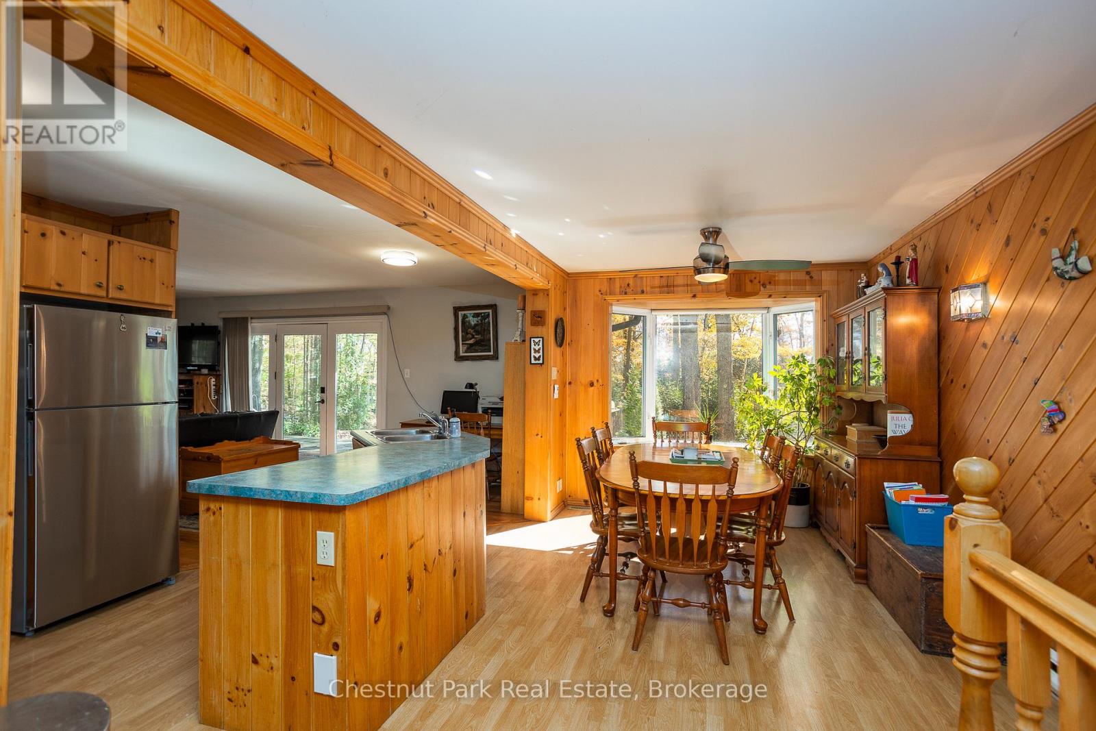 305 Barney's Boulevard, Northern Bruce Peninsula, Ontario  N0H 1Z0 - Photo 4 - X12879580