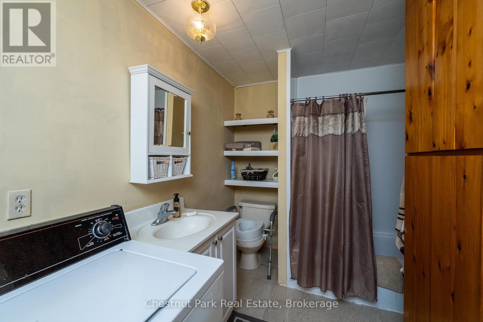 187 Warner Bay Road, Northern Bruce Peninsula, Ontario  N0H 2R0 - Photo 23 - X12879844