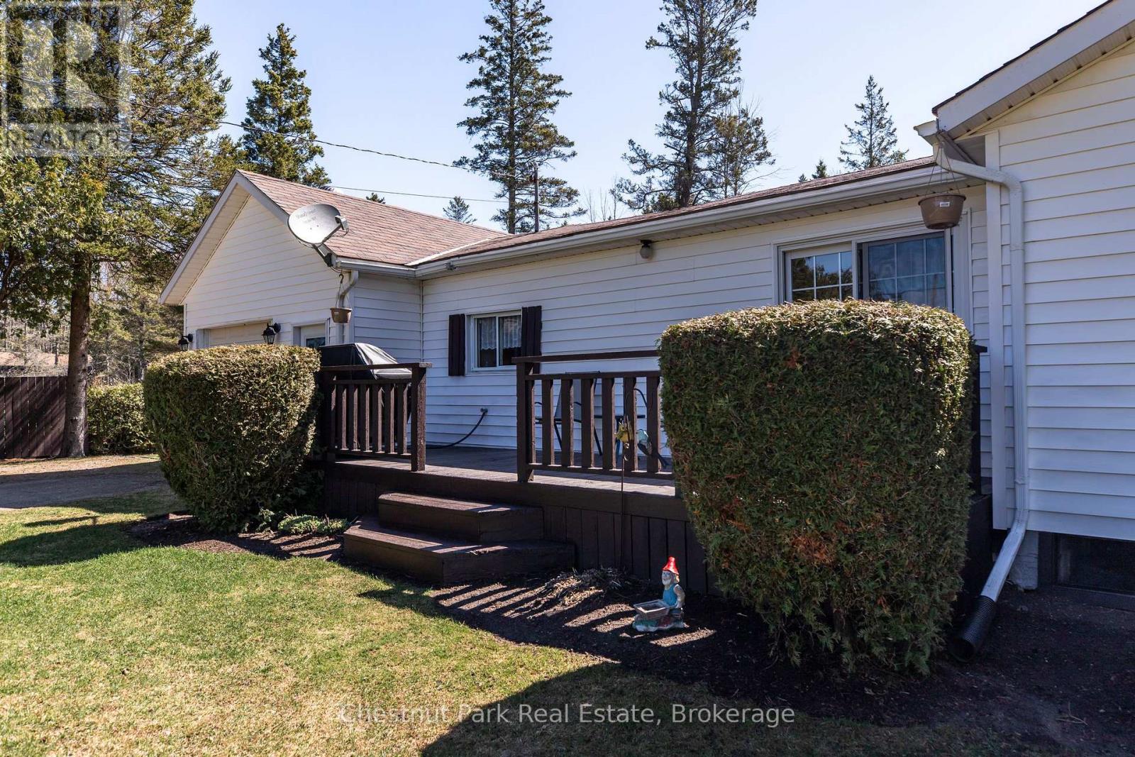 187 Warner Bay Road, Northern Bruce Peninsula, Ontario  N0H 2R0 - Photo 31 - X12879844