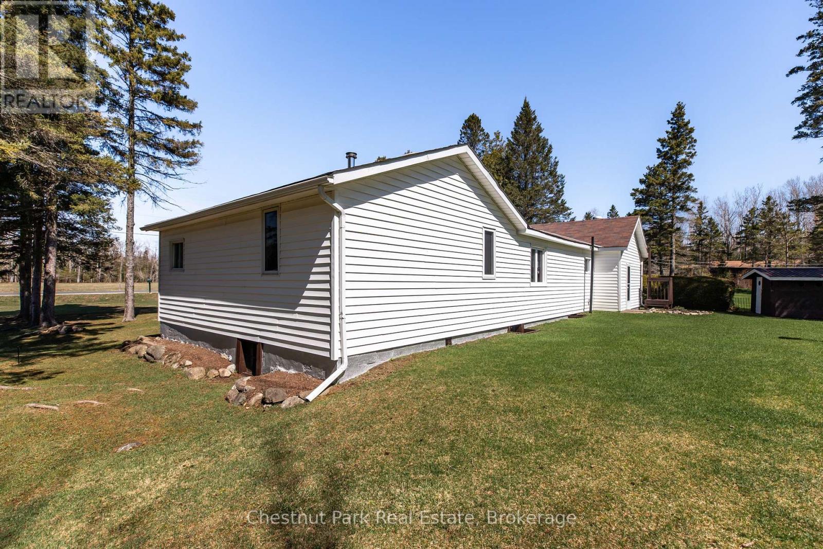 187 Warner Bay Road, Northern Bruce Peninsula, Ontario  N0H 2R0 - Photo 42 - X12879844