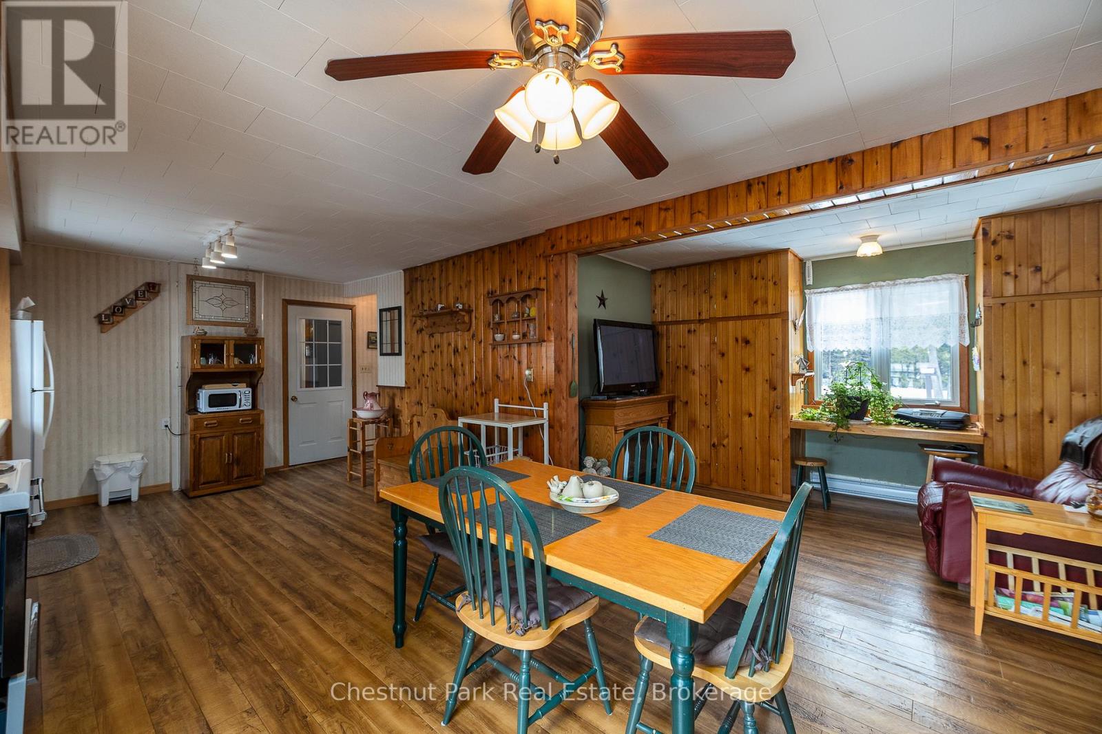 187 Warner Bay Road, Northern Bruce Peninsula, Ontario  N0H 2R0 - Photo 9 - X12879844