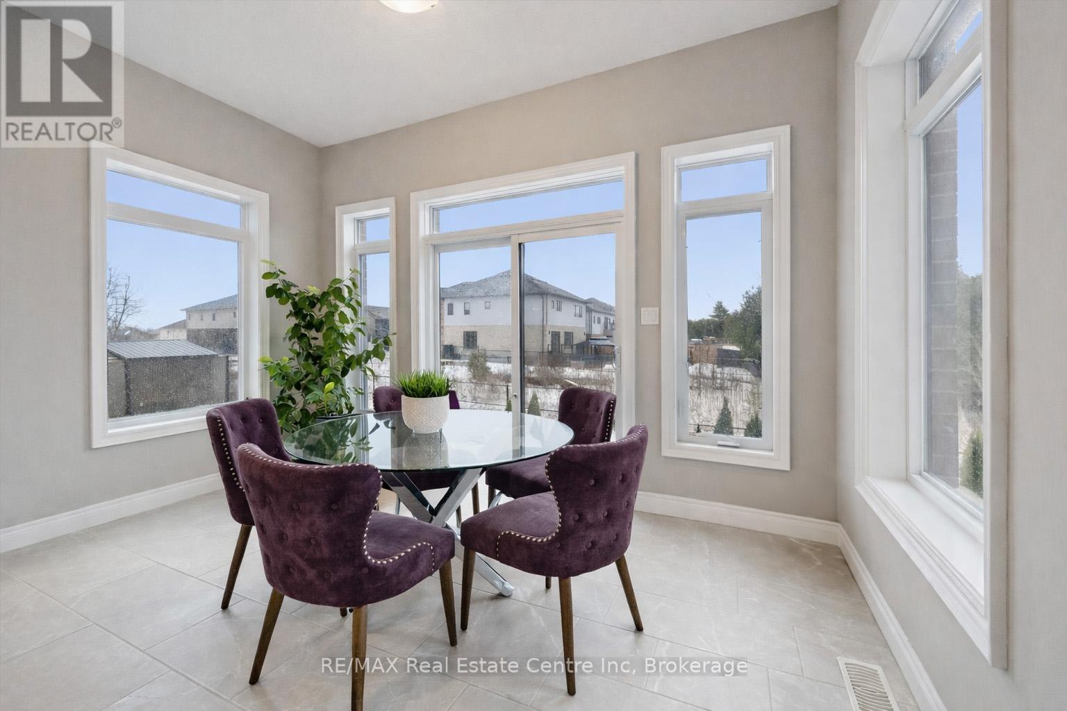 187 Ambrous Crescent, Guelph, Ontario  N1G 0G3 - Photo 10 - X12880122