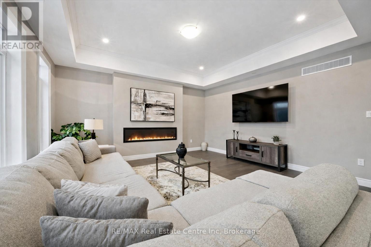 187 Ambrous Crescent, Guelph, Ontario  N1G 0G3 - Photo 11 - X12880122