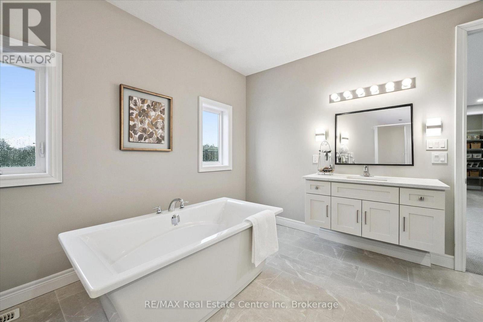 187 Ambrous Crescent, Guelph, Ontario  N1G 0G3 - Photo 22 - X12880122