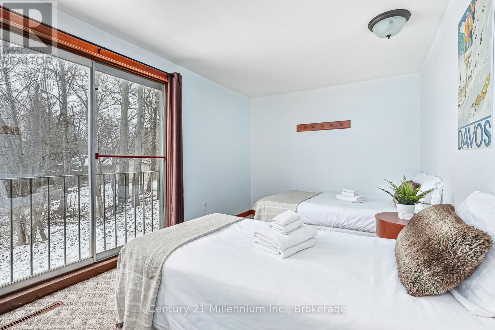 141 Kandahar Lane, Blue Mountains, Ontario  L9Y 0N3 - Photo 11 - X12880200