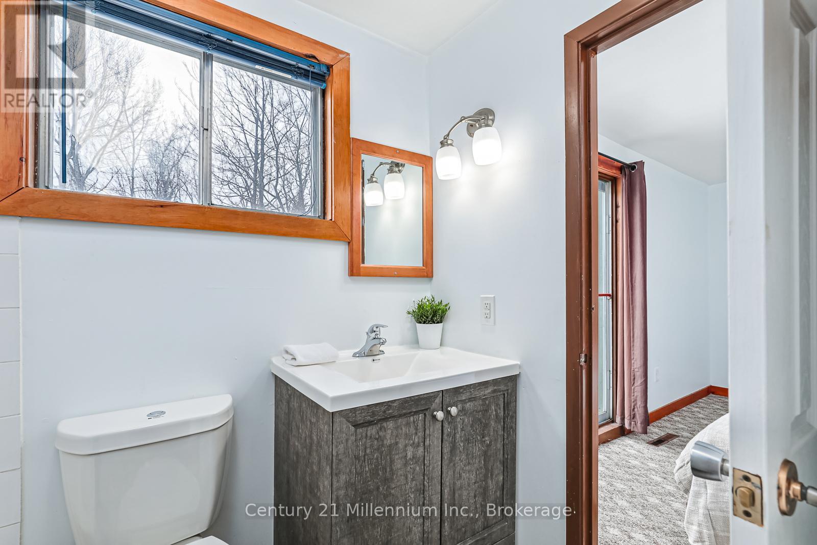 141 Kandahar Lane, Blue Mountains, Ontario  L9Y 0N3 - Photo 14 - X12880200