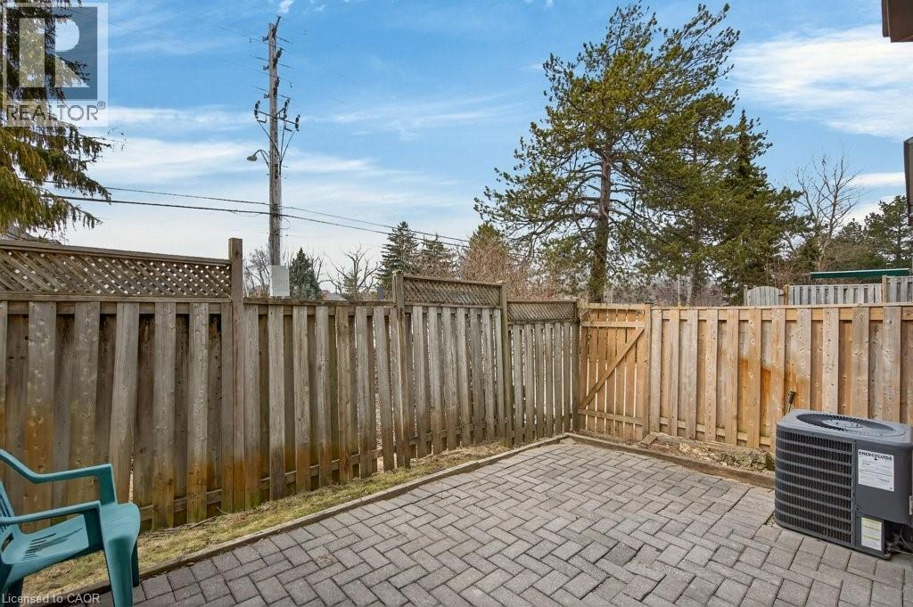 1548 Richmond Street Unit# 1, London, Ontario  N6G 4W7 - Photo 37 - 40812073