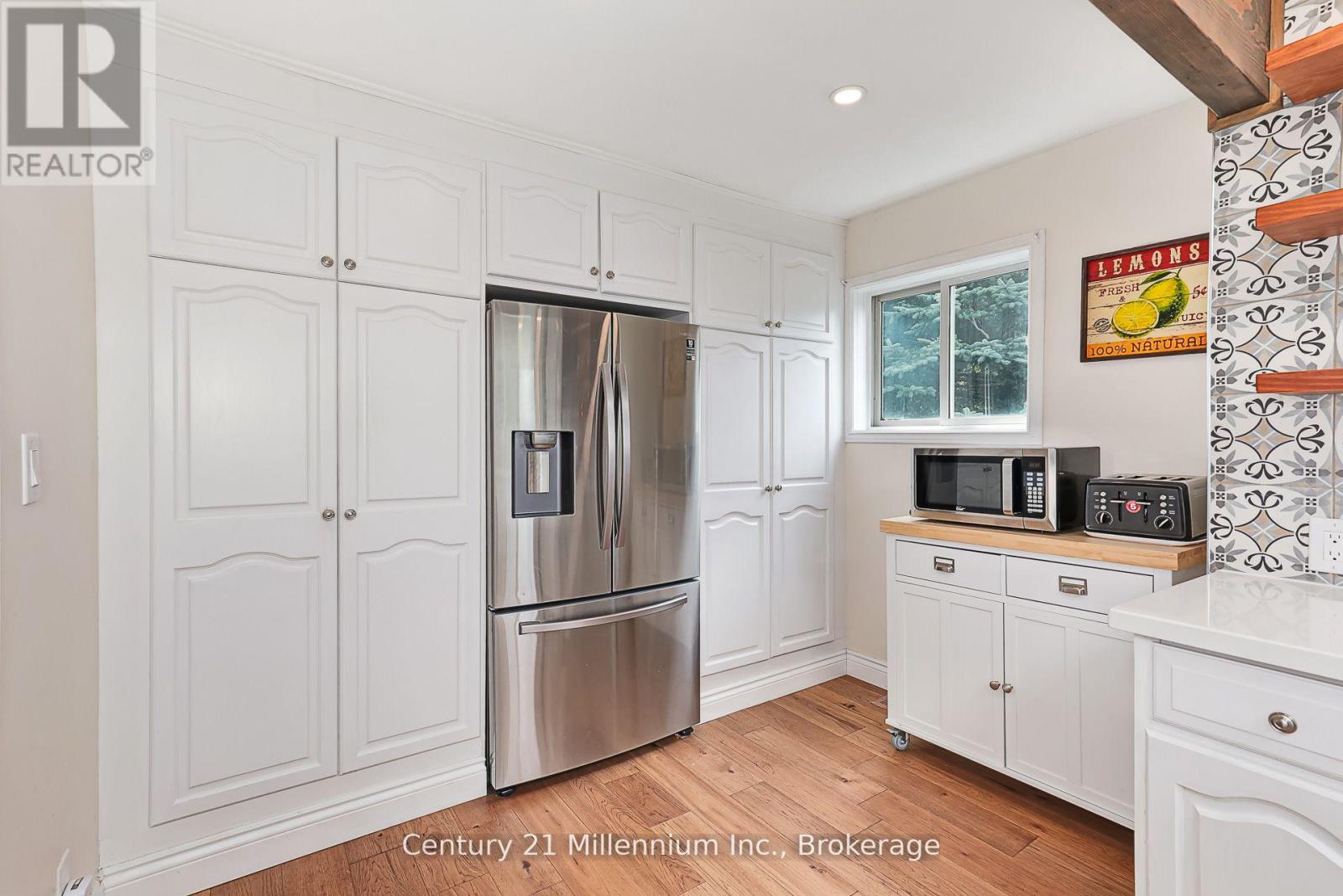 127 Scandia Lane, Blue Mountains, Ontario  N0H 2E0 - Photo 25 - X12880352