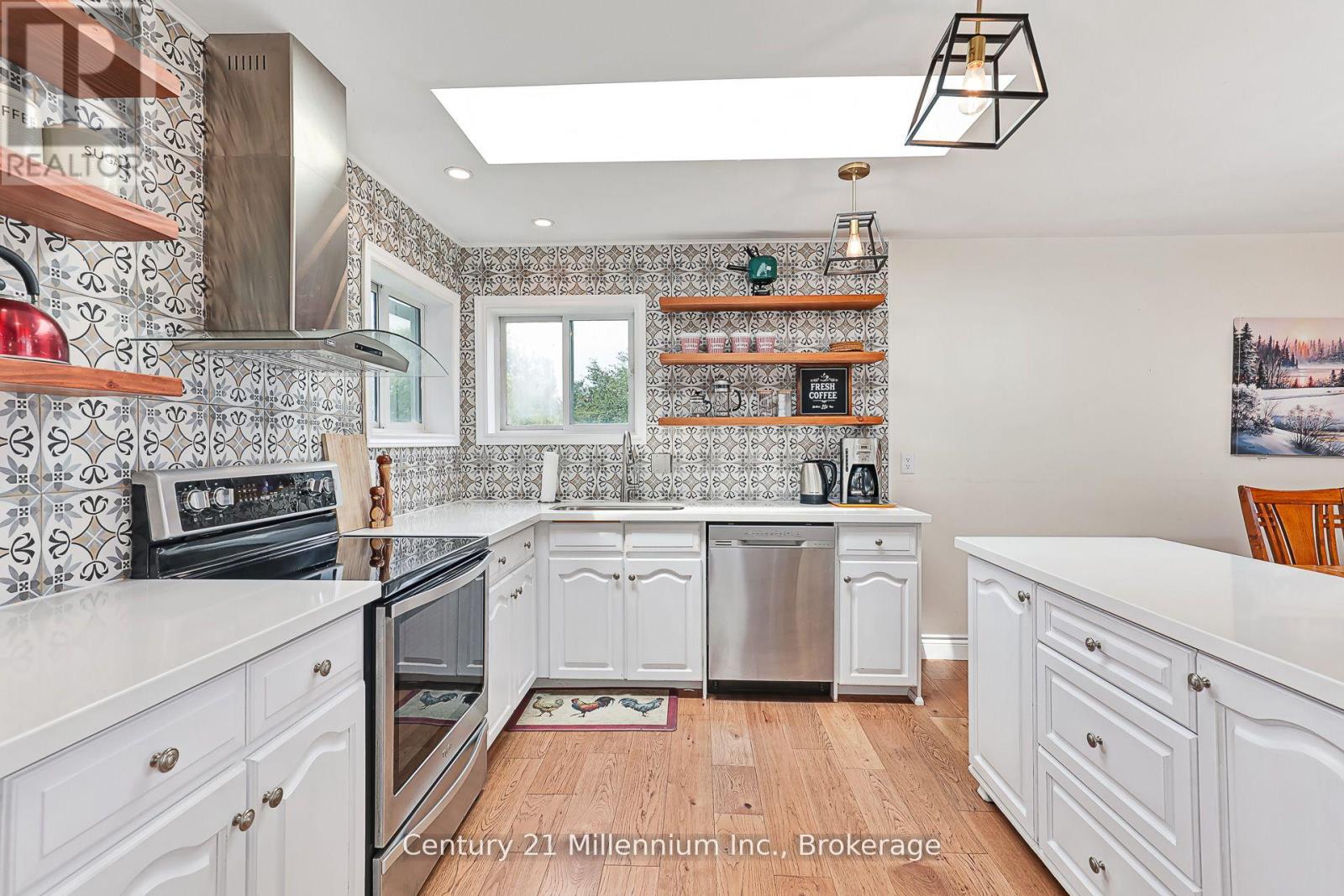 127 Scandia Lane, Blue Mountains, Ontario  N0H 2E0 - Photo 26 - X12880352