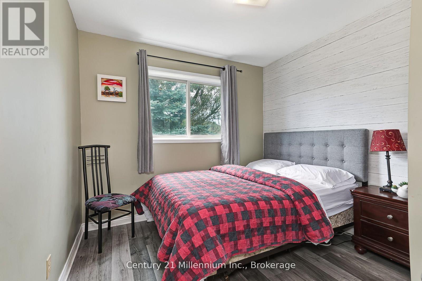 127 Scandia Lane, Blue Mountains, Ontario  N0H 2E0 - Photo 30 - X12880352